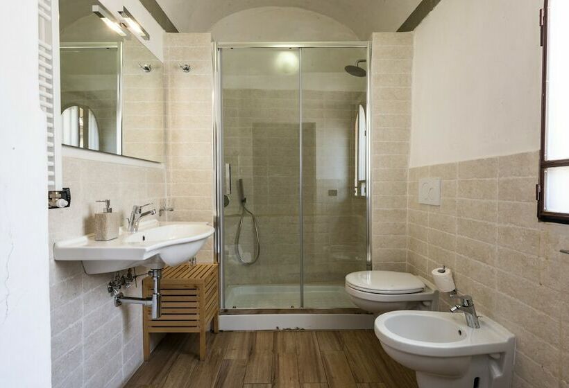 Camera Standard, B&b San Remigio