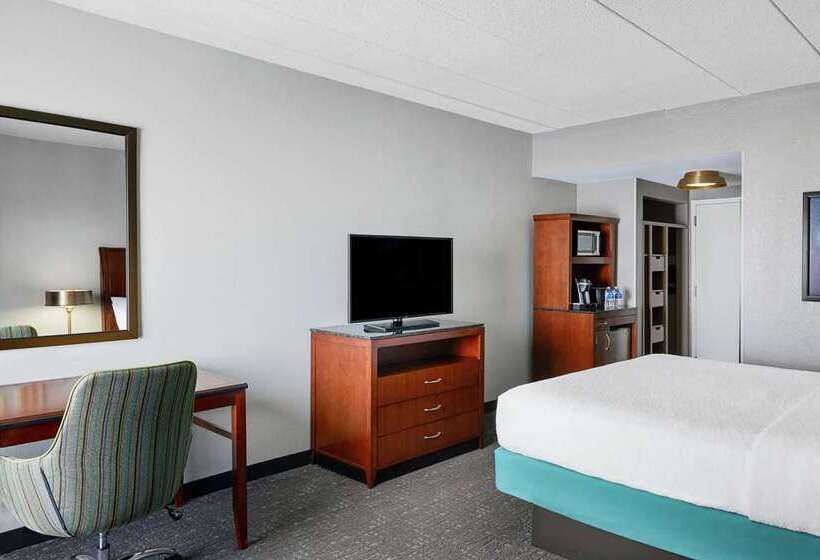 Стандартный Номер Кровать Кинг, Hilton Garden Inn Jackson