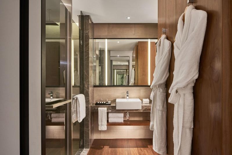 Номер Deluxe, Le Meridien Petaling Jaya
