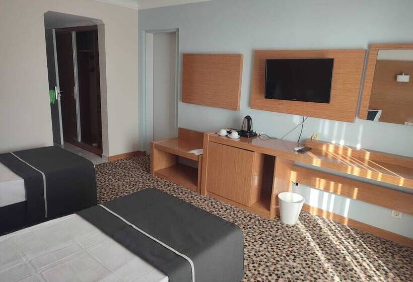 3-Bett-Standardzimmer, Ada Newday Resort