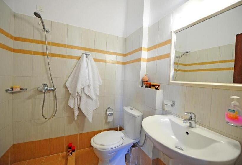 Студия Стандарт, Philoxenia Hotel & Studios