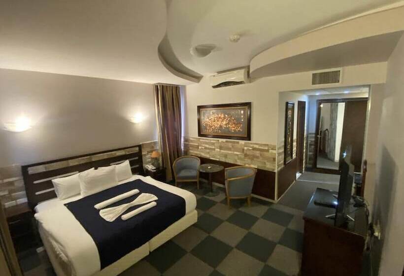 اتاق استاندارد یک نفره, Beauty Inn