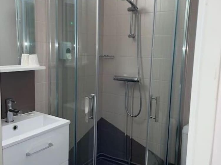 Номер Стандарт, Hôtel Saint Odilon