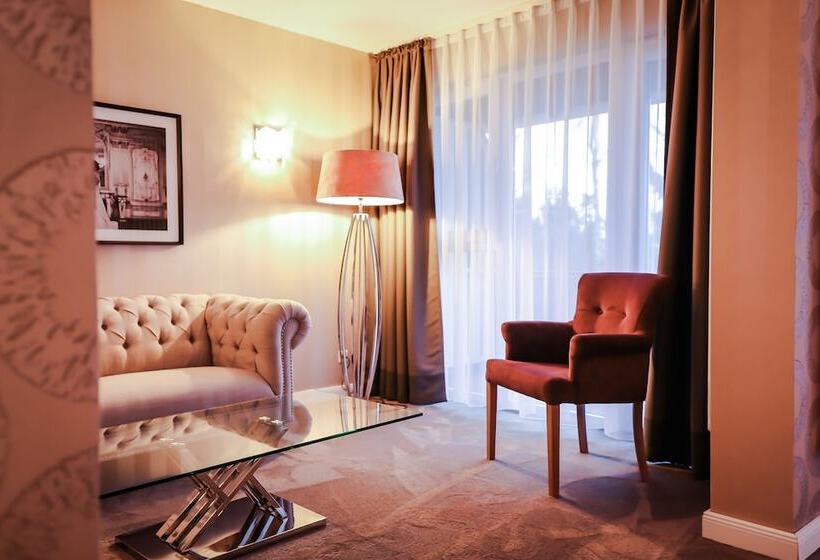 Полулюкс, Waldhotel Luise