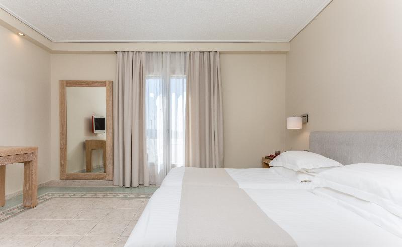 Семейный Номер, Neptuno Hotel & Spa 4 Sup