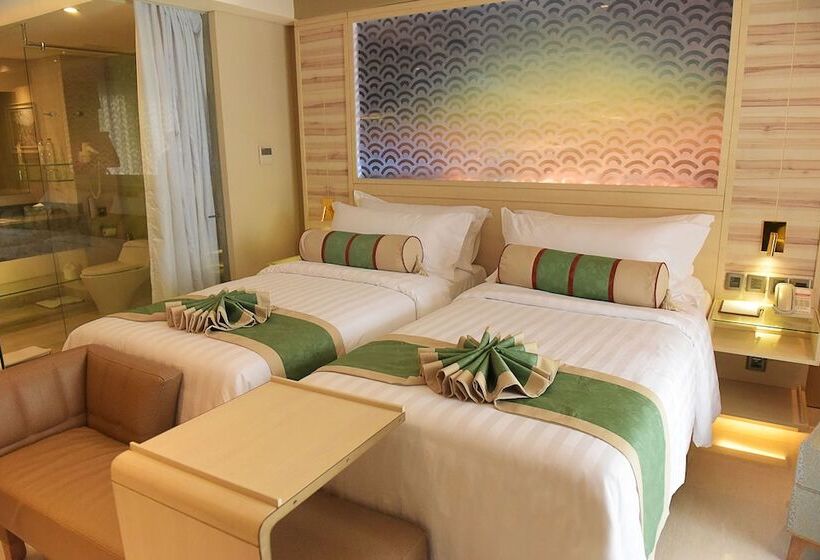 اتاق لوکس, Seres Springs Resort & Spa, Singakerta