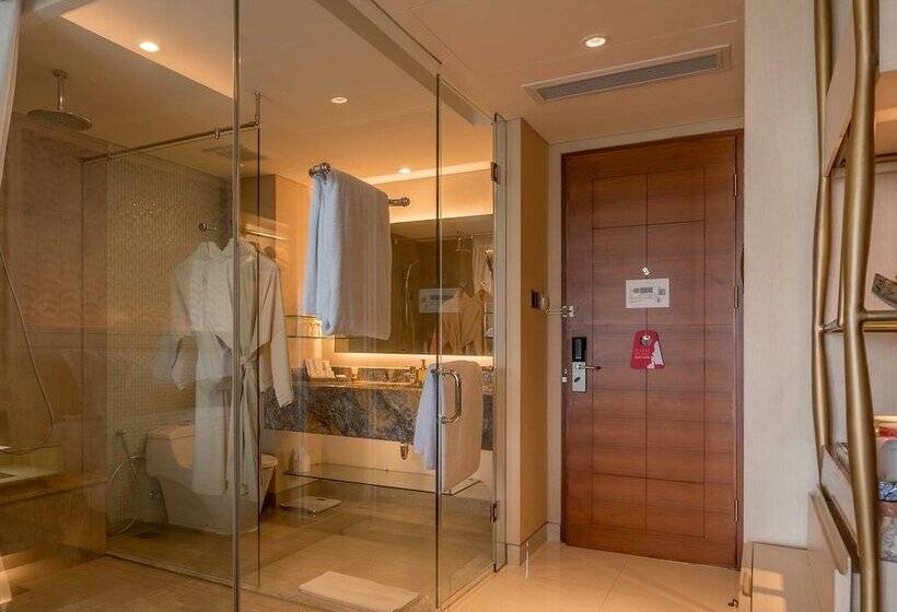 اتاق لوکس, Seres Springs Resort & Spa, Singakerta