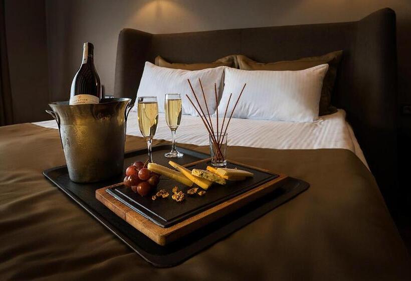 اتاق استاندارد با چشم‌انداز باغ, Marin Otel & Restaurant