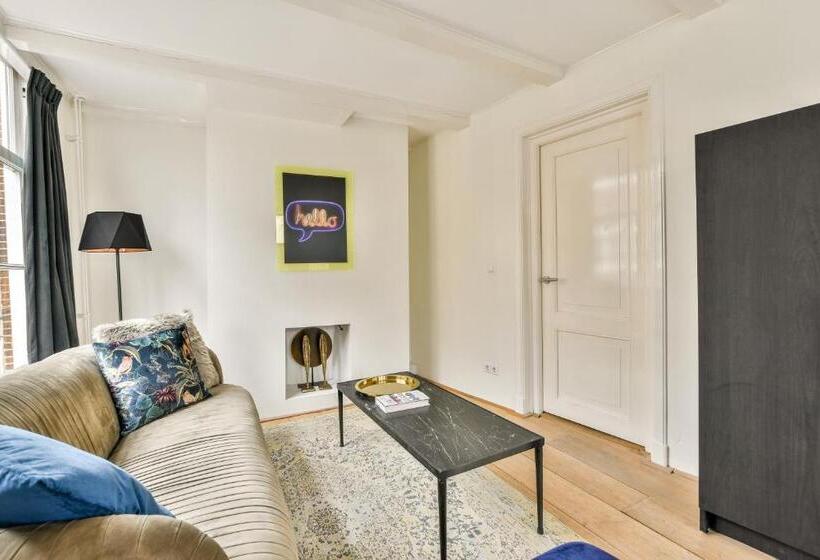 Люкс с Видом, Spiegelgracht Apartments With Canal View