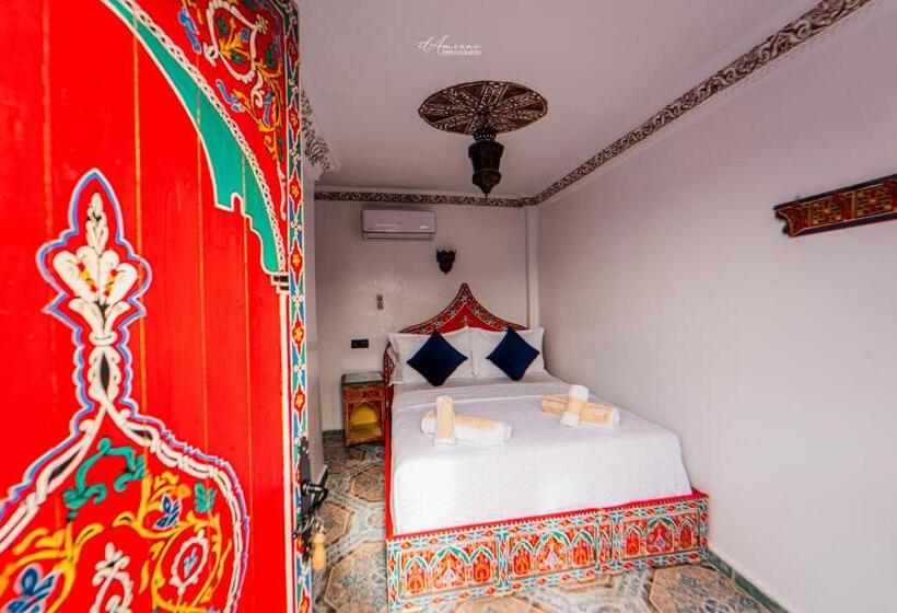 Номер Стандарт, Chefchaouen