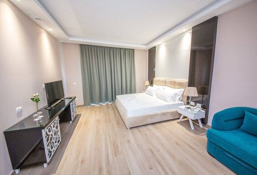 Трехместный Номер Deluxe, Sole Luna