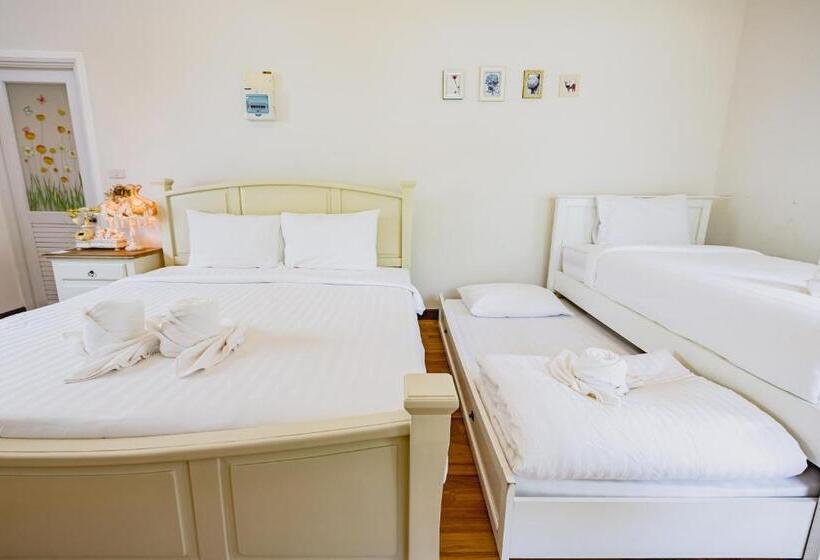 4인용 스탠다드 룸, Sakarin Valley Resort