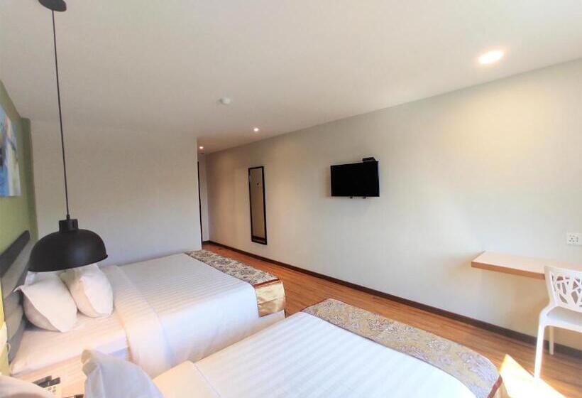 اتاق استاندارد سه نفره, Apple Suites