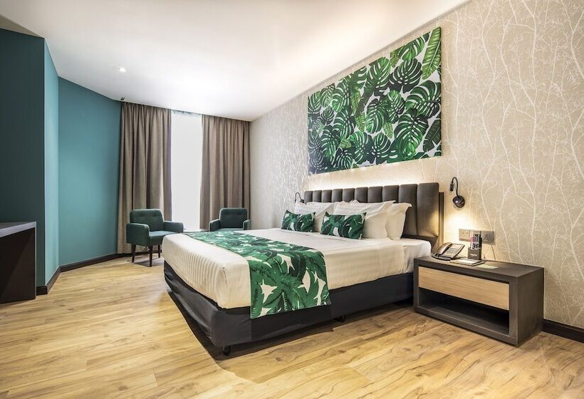 스탠다드 룸 킹사이즈 침대, Trove Johor Bahru