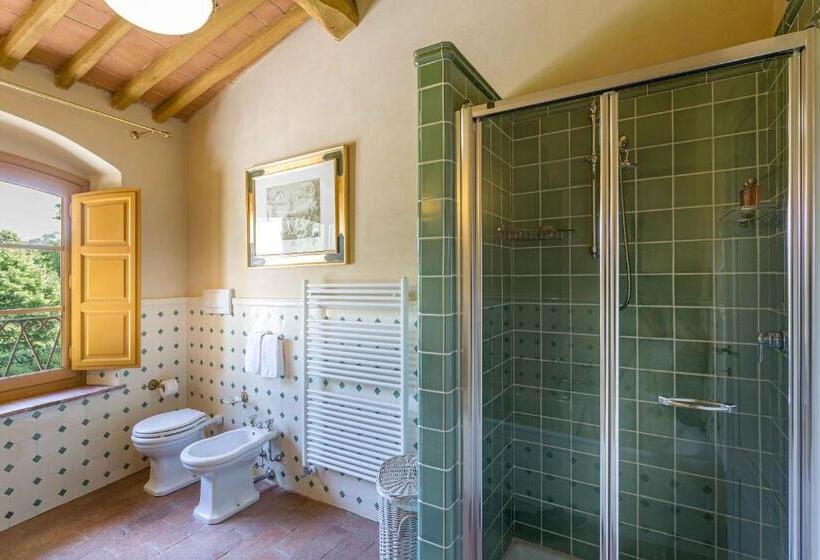 プールビュージュニアスイート, La Dimora Dell Inventore Luxury B&b