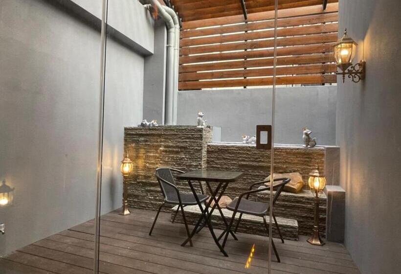 اتاق استاندارد با تخت بزرگ, Yosemite Motel   Chunghua Branch
