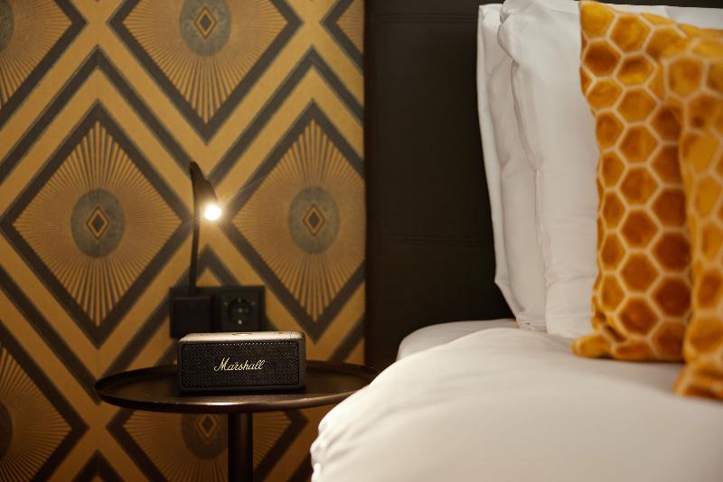 Junior Suite City View, The James Rotterdam