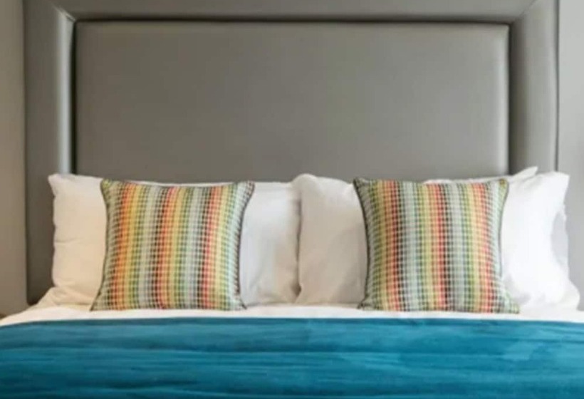 Номер Deluxe, Longcourt House