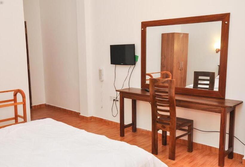 Номер Deluxe с Балконом, Ritz Gate Kalutara