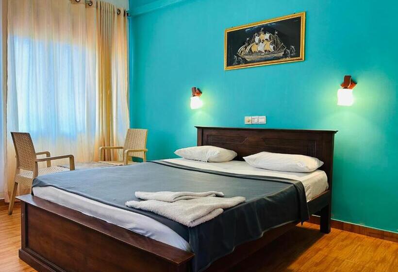 Номер Deluxe с Балконом, Ritz Gate Kalutara