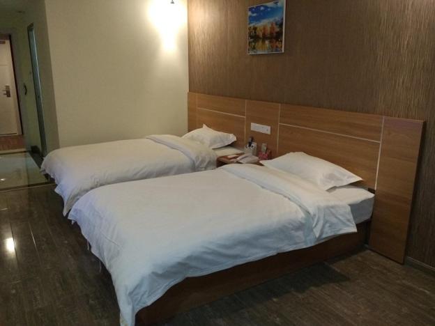 Номер Стандарт, Thank Inn Chain Shangdong Zaozhuang Tengjingzhou Jinghe Bridge Haishang Mingyue