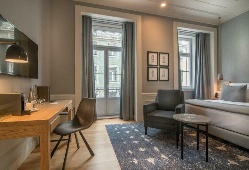 Quarto Familiar, Da Baixa