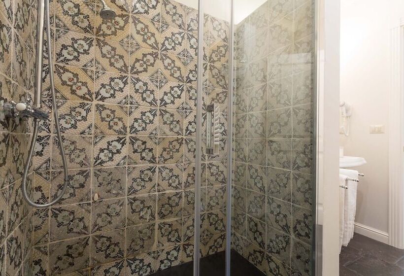 Номер Deluxe, San Carlo Suites
