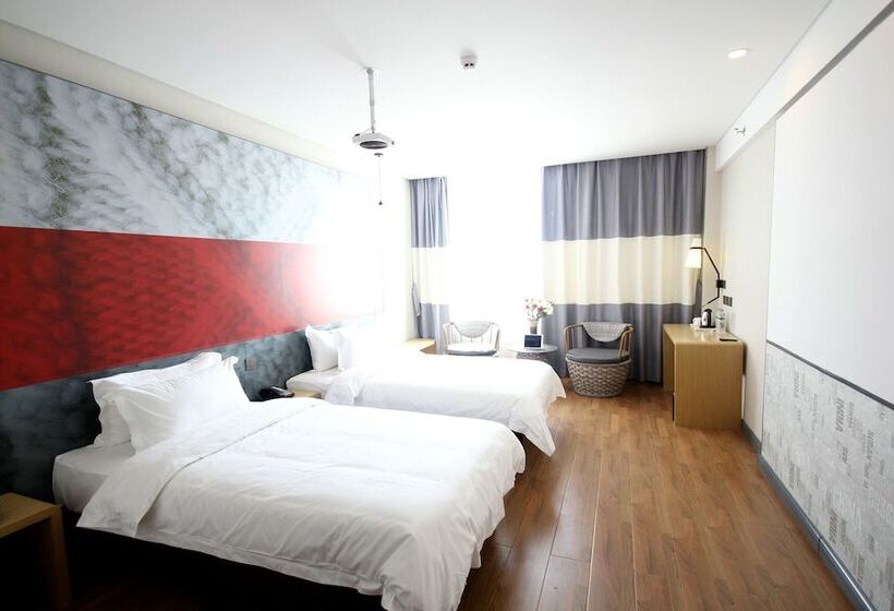Deluxe Room, Ibis Daqing Haofang