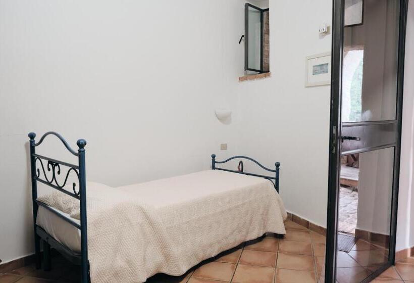Номер Стандарт Трехместный, Le Copertelle Ristorante Bed & Breakfast