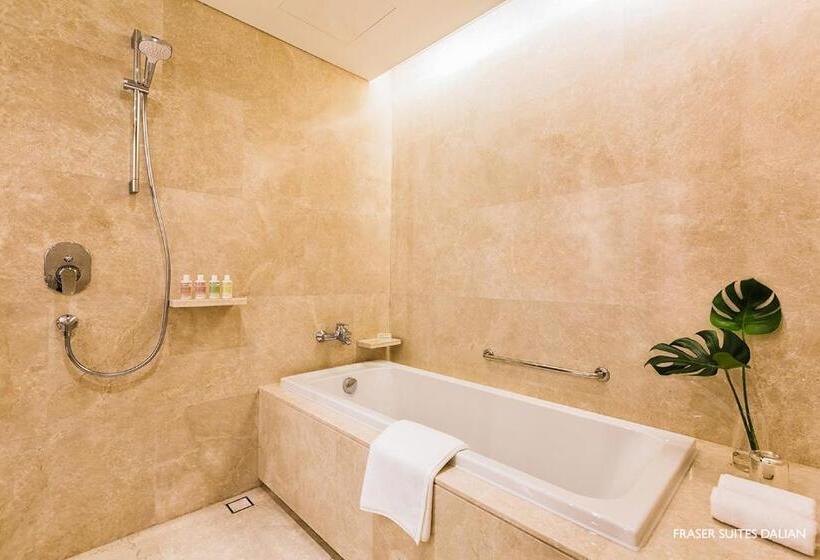 Студия Стандарт, Fraser Suites Dalian