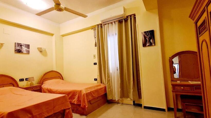اتاق استاندارد, Senmut Luxory Rooms