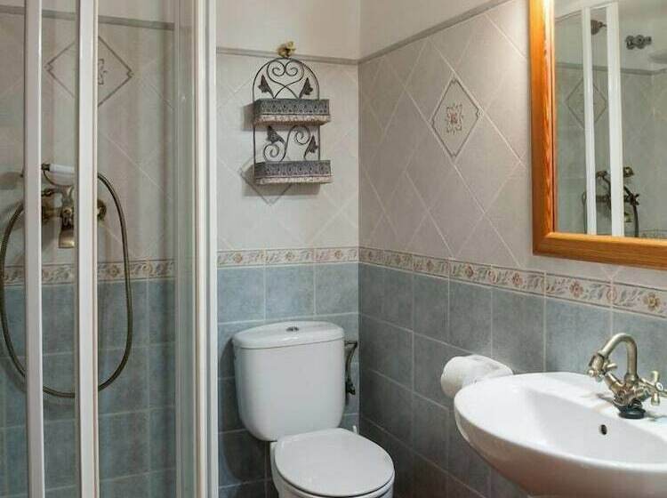 خانه 4 خوابه, Casa Rural Rosa