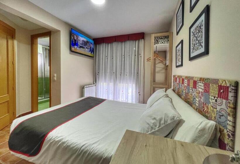 غرفة قياسية, Hostal La Colmena