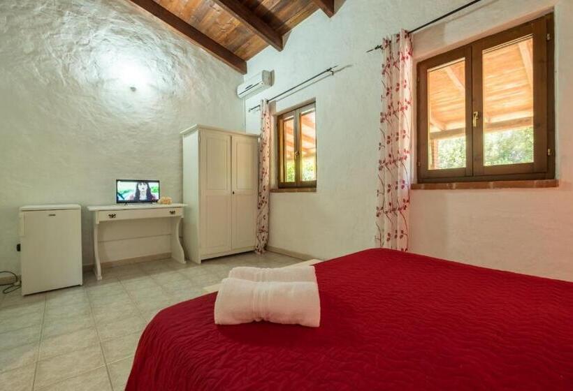 Номер Стандарт Трехместный, Agriturismo Il Paradiso