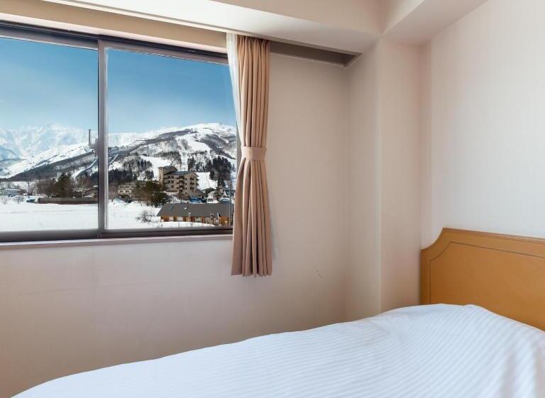 غرفة عائلية, Hakuba Panorama