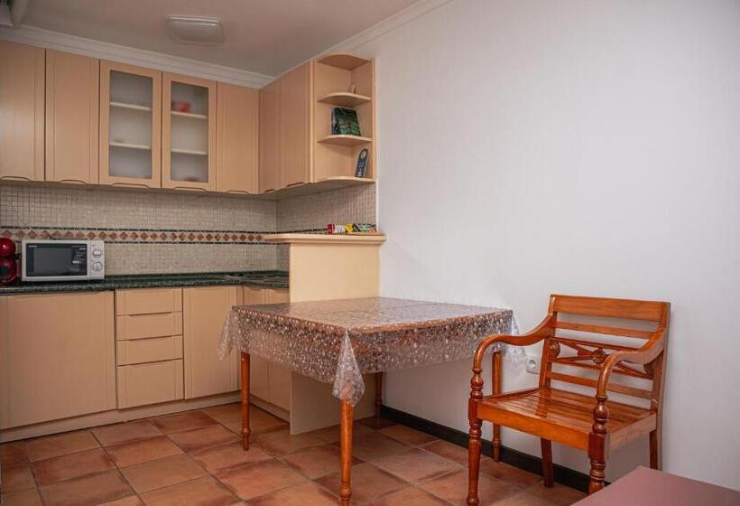 آپارتمان 1 خوابه با چشم‌انداز, Aparthotel Villa Lav
