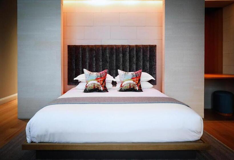 Люкс, Malmaison Cheltenham