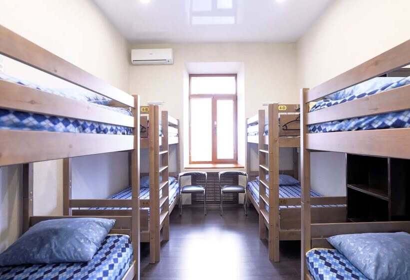 공동 객실, Vladstar Inn Hostel