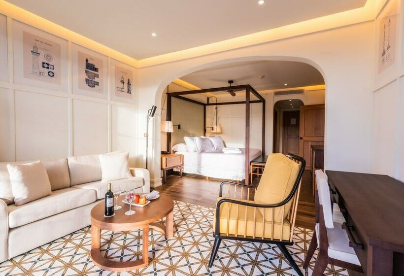 سوئیت جونیور با چشم‌انداز باغ, Ocean El Faro Resort - All Inclusive