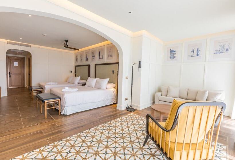 سوئیت جونیور با چشم‌انداز باغ, Ocean El Faro Resort - All Inclusive