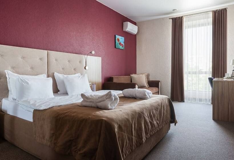 اتاق سوپریور, Sky Lux Hotel & Spa