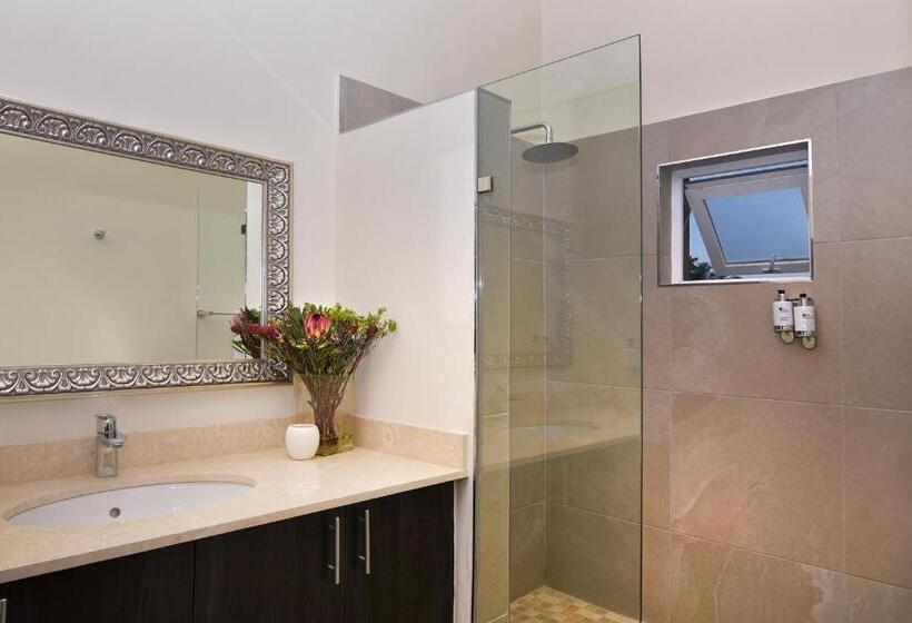 Номер Стандарт, Sandown Guest House