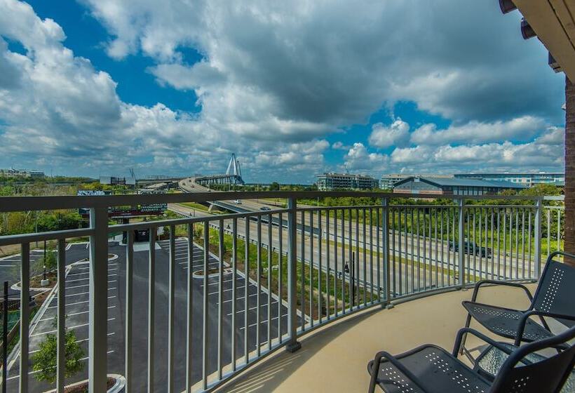 Студия Стандарт Двуспальная Кровать, Staybridge Suites Charleston   Mount Pleasant, An Ihg