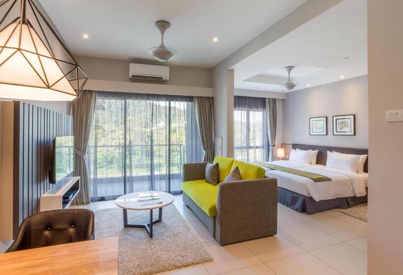 Студио Стандарт с Балконом, Meru Suites At Meru Valley Resort