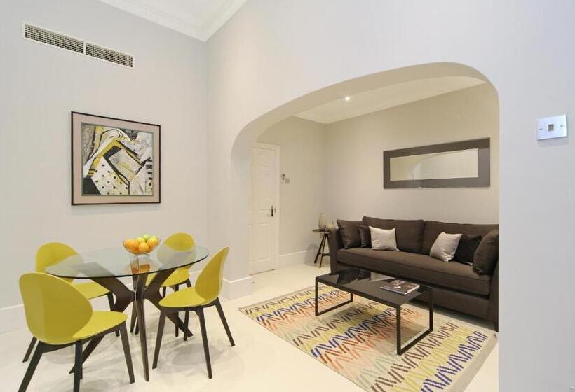 Апартаменты 1 Спальня, Queensgate Court