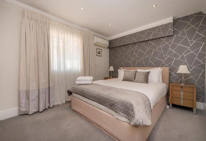 Апартаменты Superior 1 Спальня, Queensgate Court