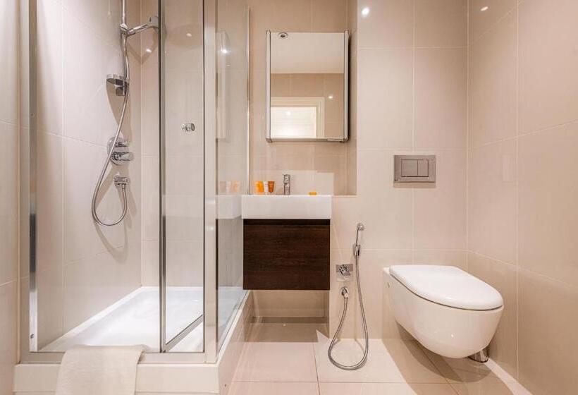 Апартаменты Superior 2 Спальни, Queensgate Court