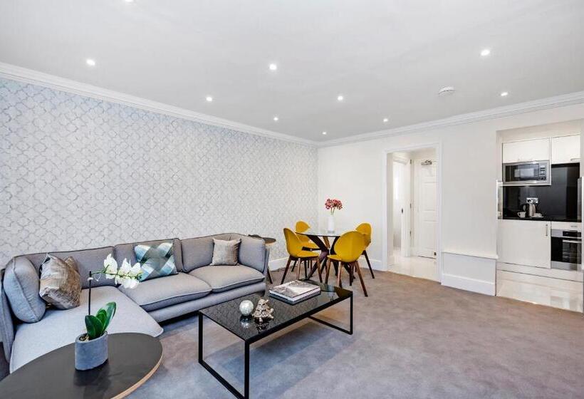 Апартаменты Deluxe 1 Спальня, Queensgate Court