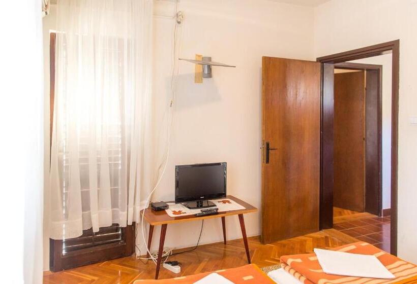 سوئیت 2 خوابه, Guest House Blue Coast