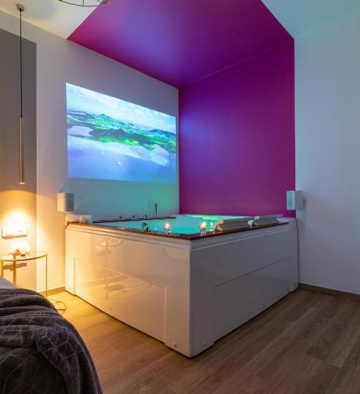 سوئیت با تخت بزرگ, 4 Star Suite Spa   Self Check In
